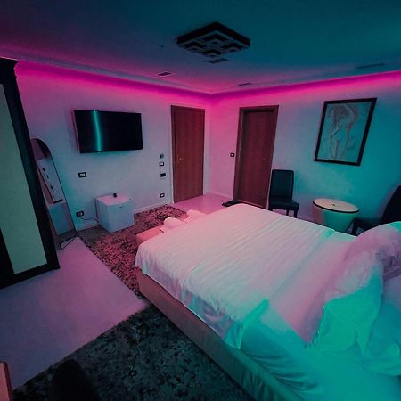 Hotel Rosa Blu Tiranë Luaran gambar