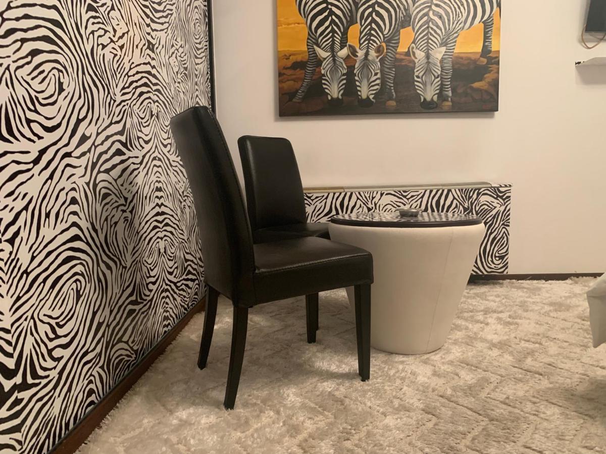 Hotel Rosa Blu Tiranë Luaran gambar