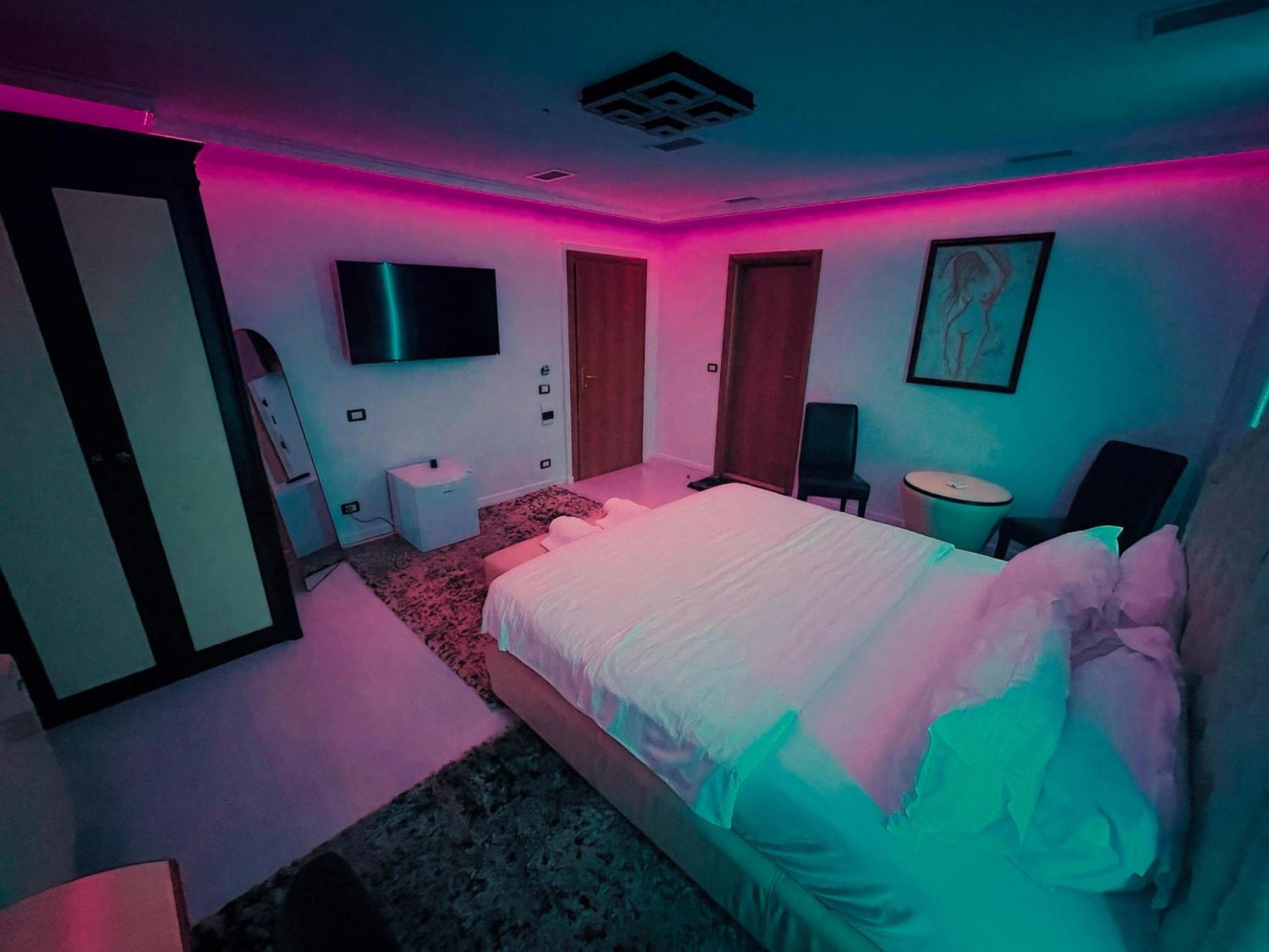 Hotel Rosa Blu Tiranë Luaran gambar